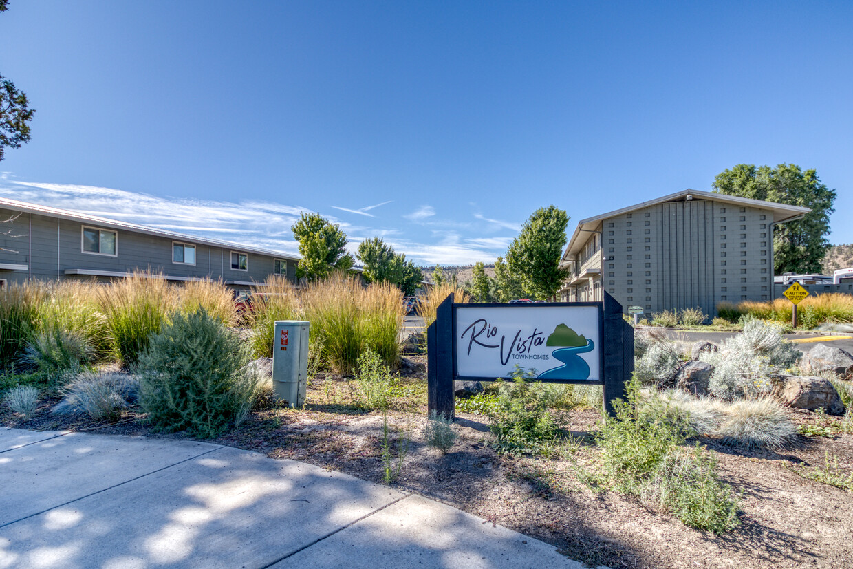 Primary Photo - Rio Vista Apartments