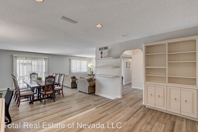 Foto del edificio - 3 br, 2 bath House - 3116 Piedmont Ave