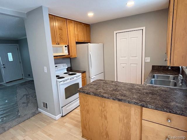 Foto del edificio - 416 E Bernhard Ave