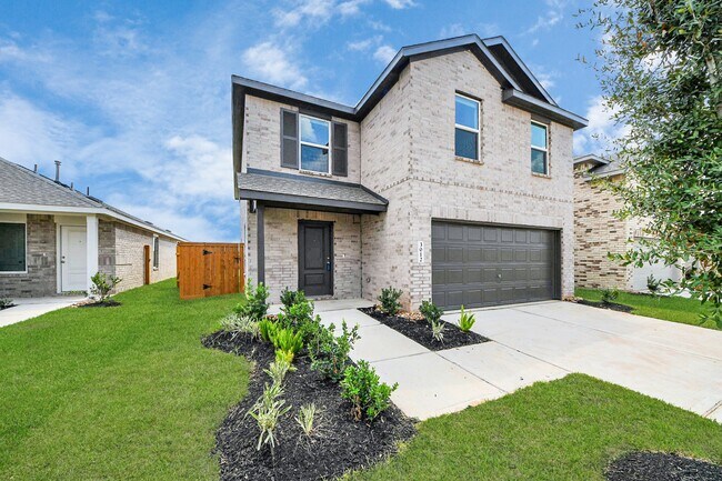 Building Photo - 3012 Sunrise Dr