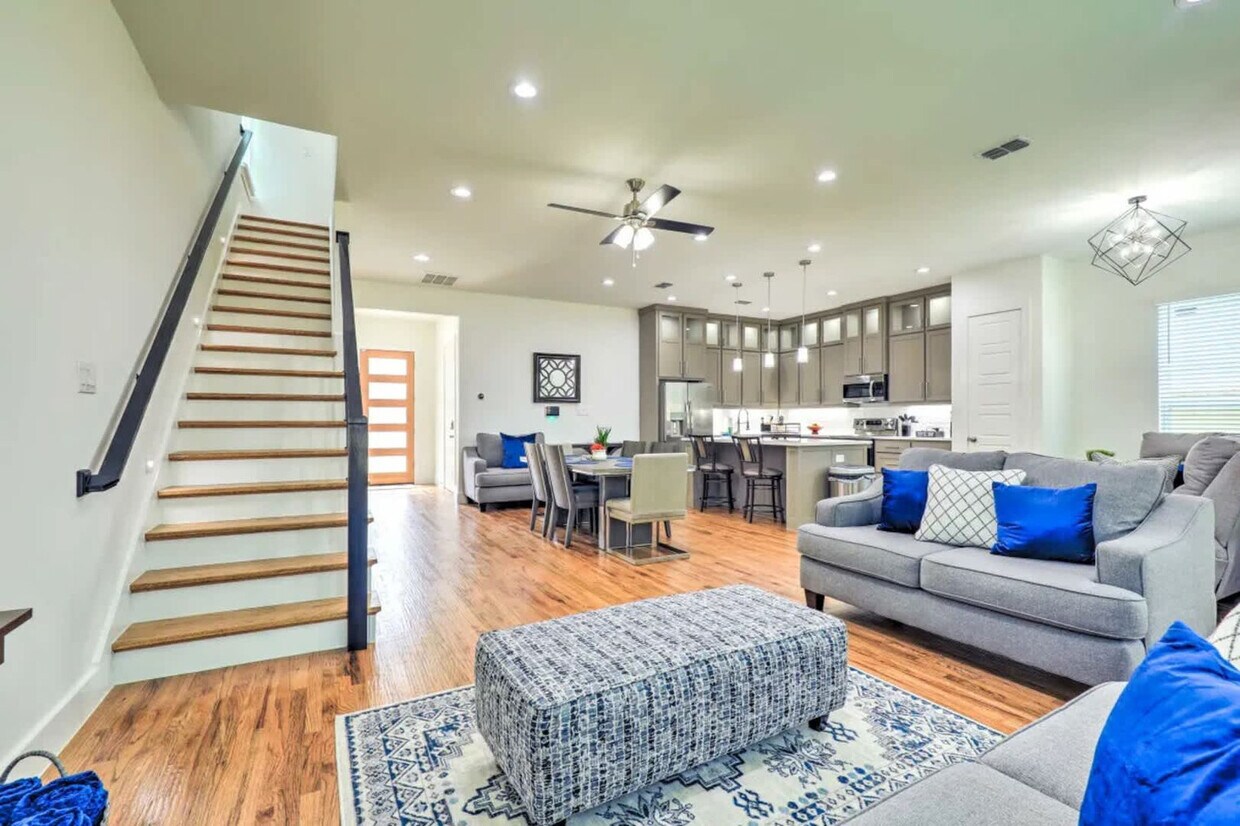 Foto principal - 3129 Rutz St