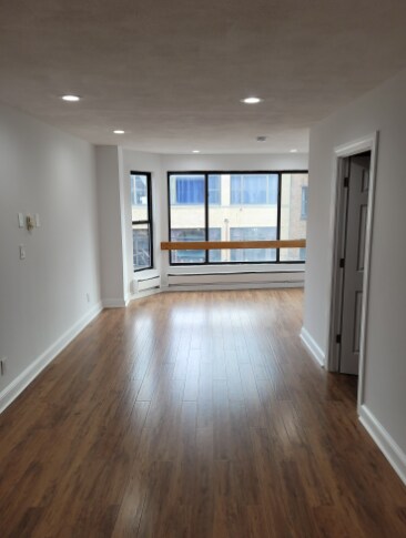 Foto del edificio - 210 Hanover St