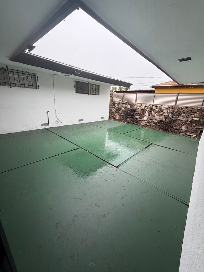 Building Photo - 3337 W 111th Pl