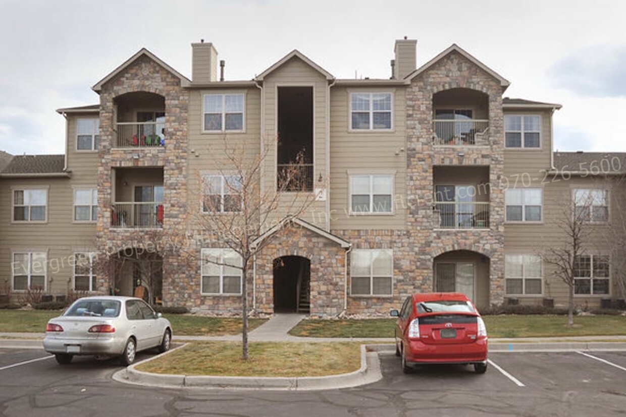 Foto principal - 2-Bedroom Condo South Fort Collins!