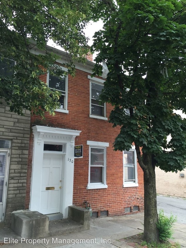 Primary Photo - 3 br, 1 bath House - 130 E. College Ave.