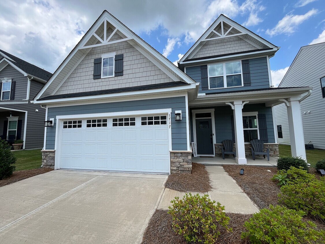 Foto principal - 1717 Dennis Austin Ln