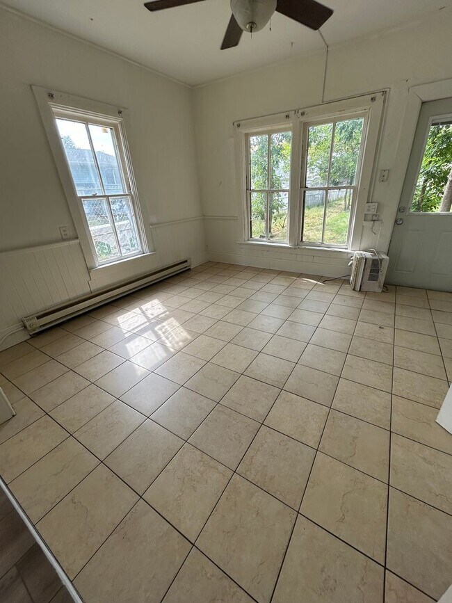 Foto del edificio - 1014 5th Ave S