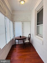 Building Photo - 556 N Wanamaker St