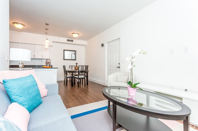 Interior Photo - z-012226-Princeton Groves