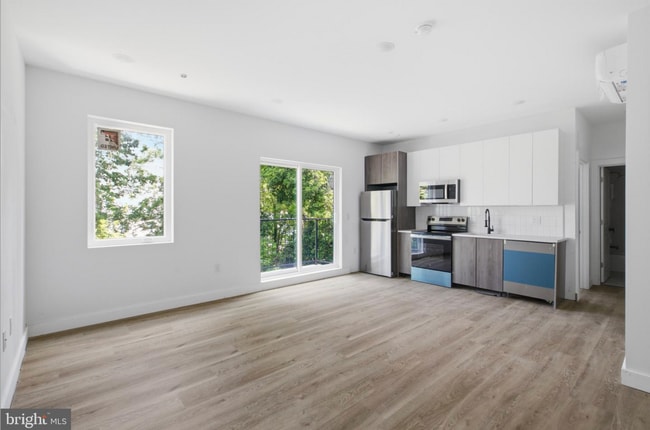 Photo - 613 N Brooklyn St-7 Apartment