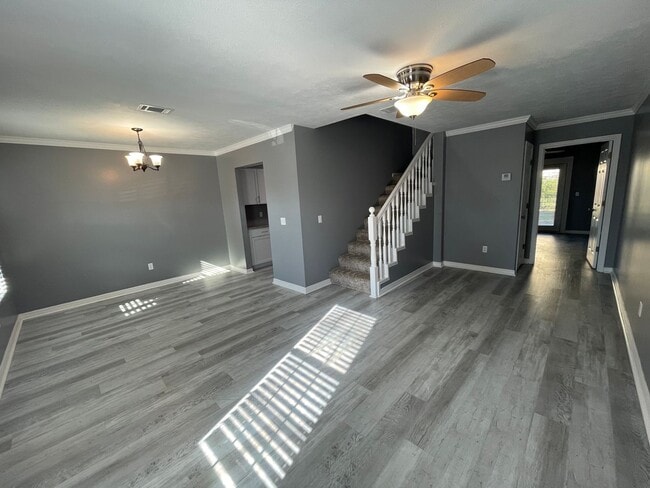 Building Photo - For Lease - 3 BR|2 BA Near Tyndall Air For...