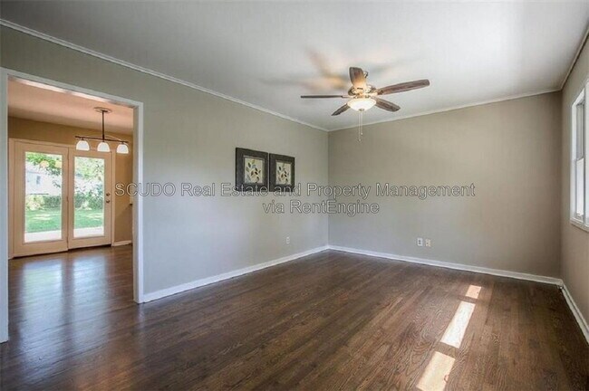 Foto del edificio - 7642 Ash St