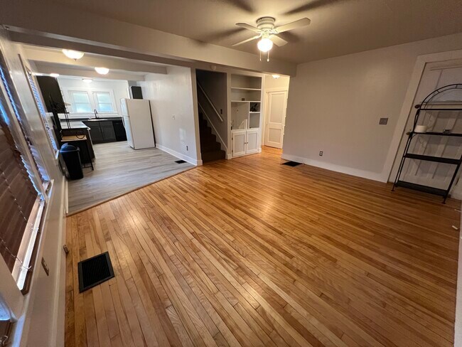 Foto del edificio - 6 Winsor Ave