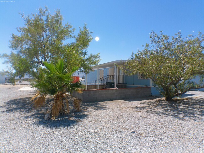 Foto del edificio - 4271 Flamingo Rd
