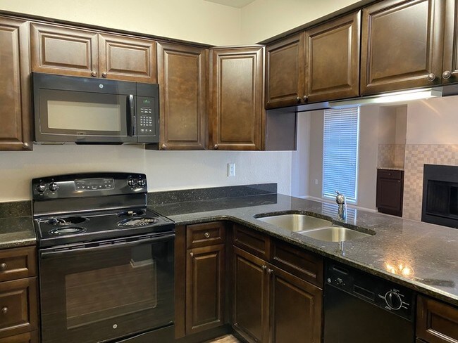 Building Photo - Altamonte Springs 3 Bedrm Condo FOR RENT