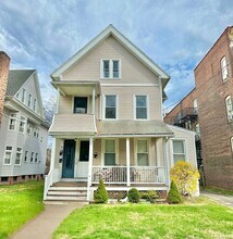 Building Photo - 751 Orange St