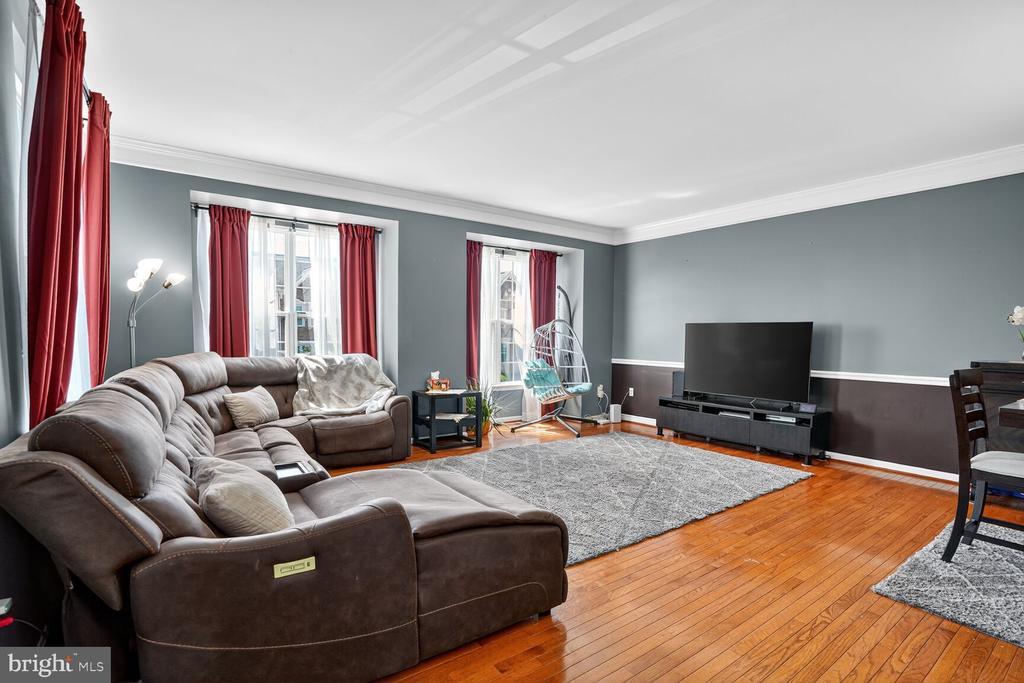 Foto principal - 558 Edmonton Terrace NE