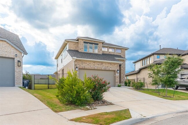 Building Photo - 521 Calmo Ct