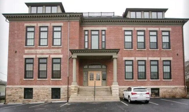 Exterior of Condo Building - 32 Carey St