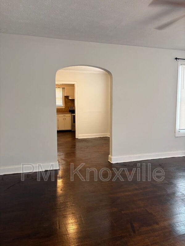 Building Photo - 4032 Walker Blvd
