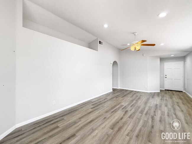 Building Photo - Beautiful 3B/2BA Home in San Marcos for Rent!