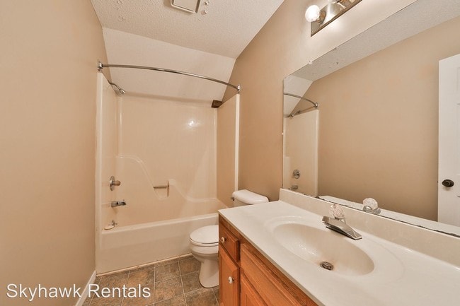 Building Photo - 311 Crawford Dr