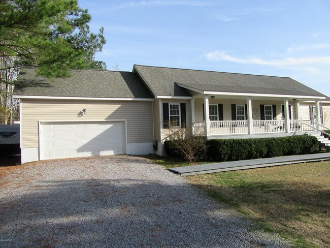 Building Photo - 9329 Doris Dr