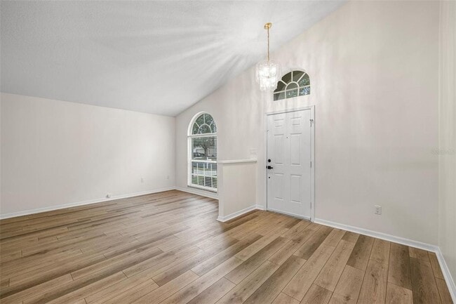 Foto del edificio - 25818 Bloomsbury Ct