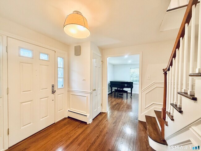 Foto del edificio - 139 Highland Ave