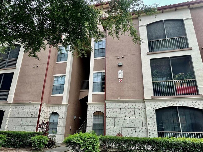 Building Photo - 6141 Metrowest Blvd