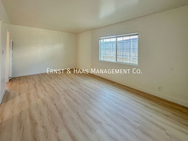 Building Photo - 6576 Falcon Ave
