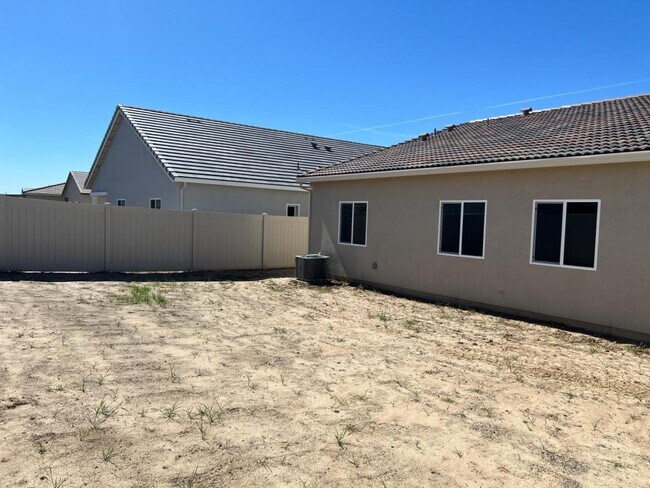 Building Photo - 8865 Stratham Wy