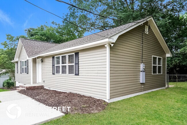 Foto del edificio - 4852 Shady View Dr