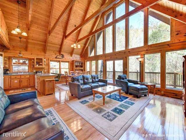 Foto principal - 4931 Riversong Way