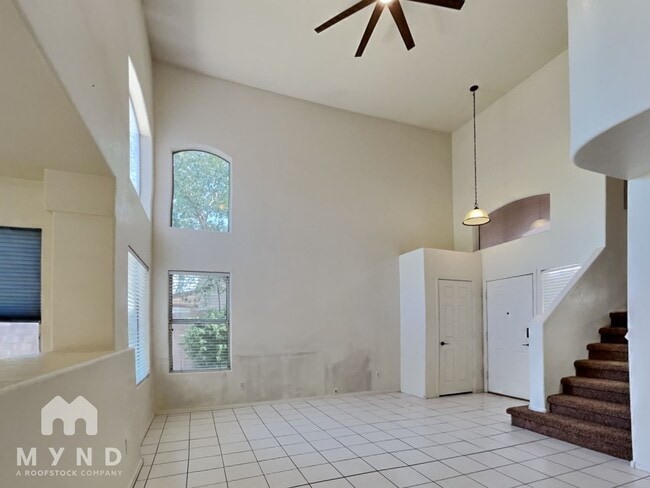 Building Photo - 3942 E Rosemonte Dr