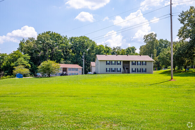 Building Photo - Whispering Hills Apartments