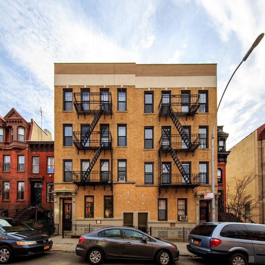 Foto del edificio - 358 11th Street