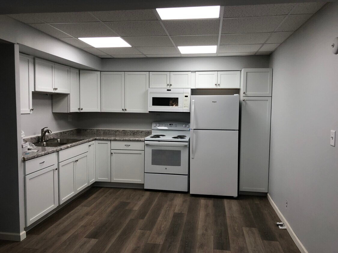 cocina - 306 E Henry St