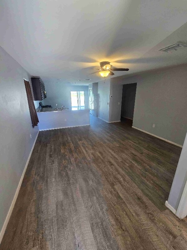 Building Photo - 5943 S Antrim Loop