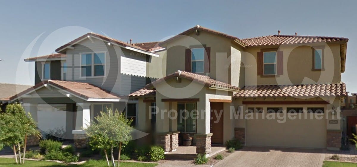 Primary Photo - 4051 E Mesquite St