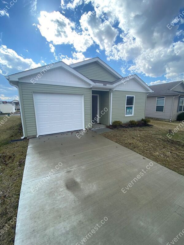 37 Parkview Ave, Commercial Point, OH 43116 House Rental in Commercial Point, OH