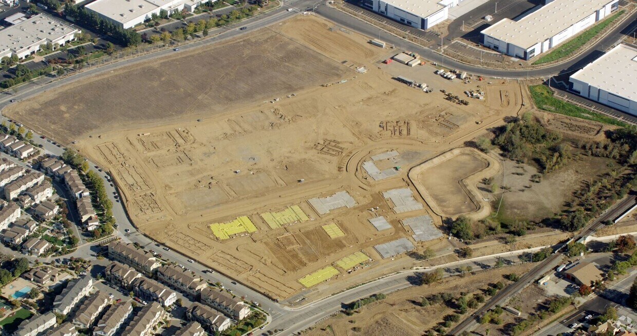 Vida at Hill 18125 Butterfield Blvd Hill, CA