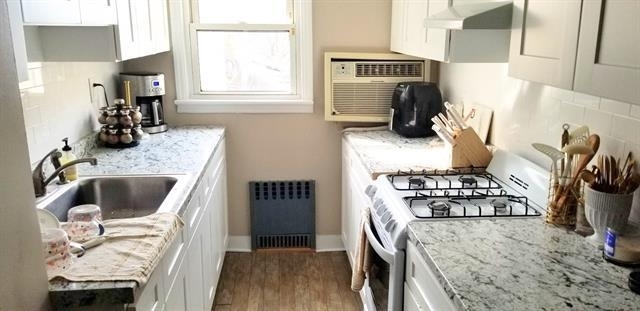 Foto principal - 1259 Paterson Plank Rd