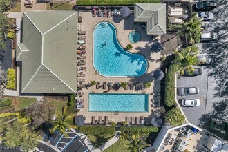 Building Photo - 3435 Laurelgreens Ln S