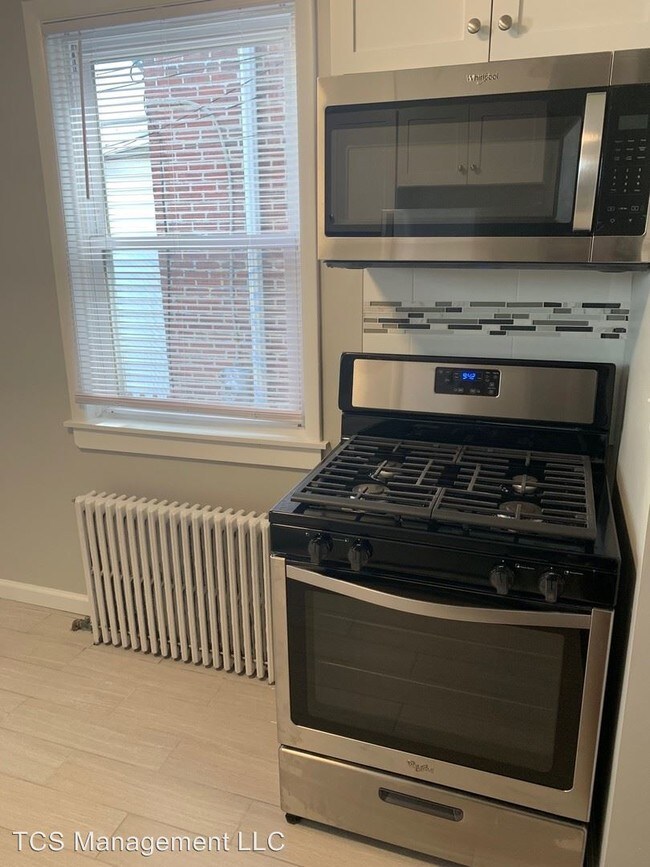 Foto del edificio - 3 br, 1 bath House - 2250 E. Monmouth St.