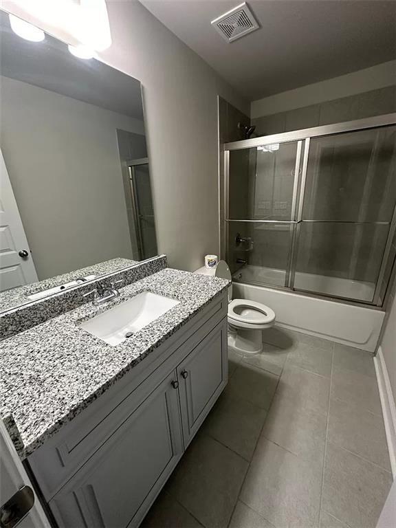 Foto del edificio - 6115 Arbor Knoll Pl