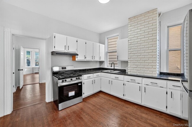 Building Photo - 59 Park Hill Ave