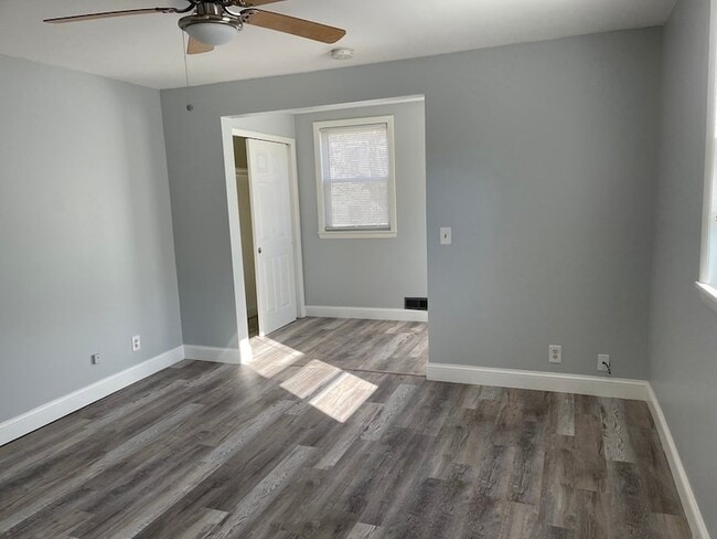 Foto del edificio - 93 Kimball Ave