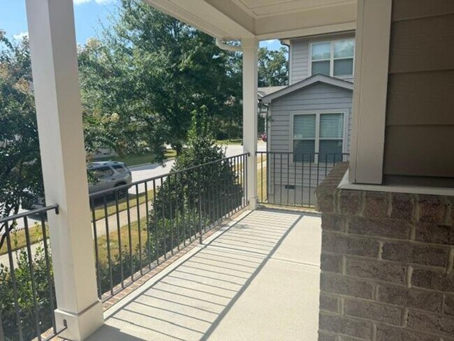 Foto del edificio - 1009 Magnolia Blossom Ln