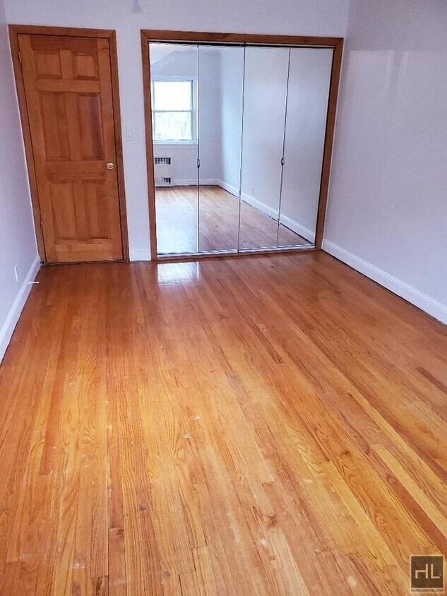 Primary Photo - 156 STREET